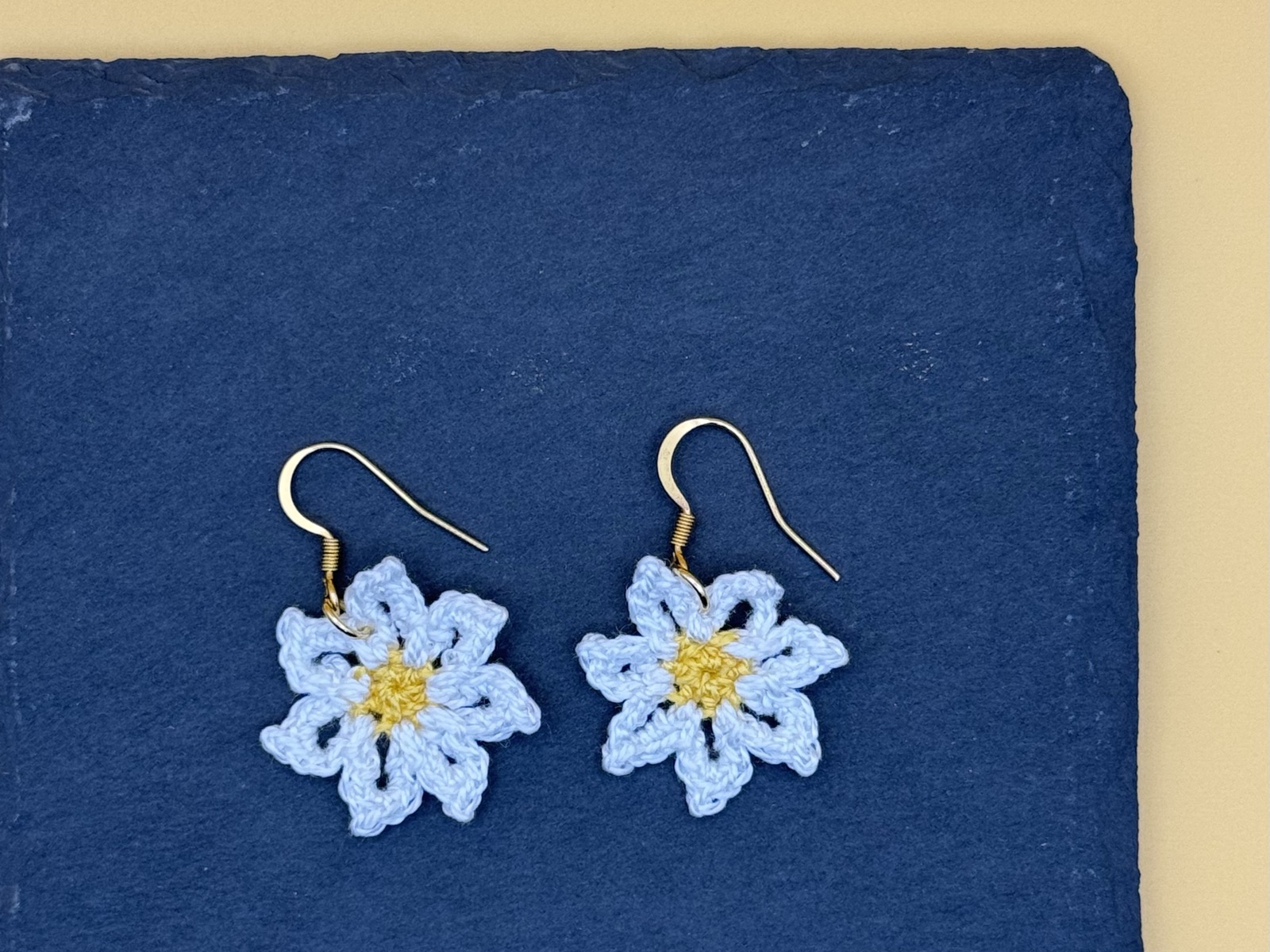 Daisy Earrings